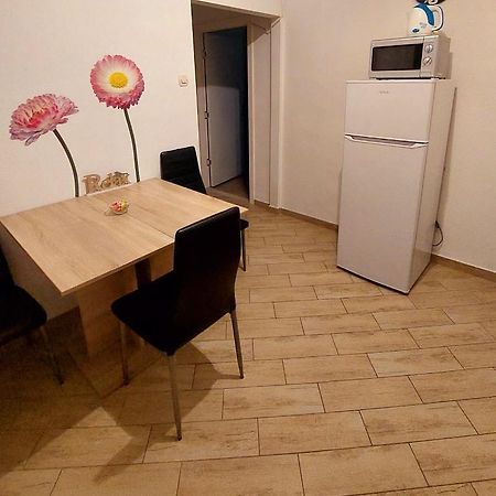 דירות זאגרב Studio Apartman Dolenac מראה חיצוני תמונה
